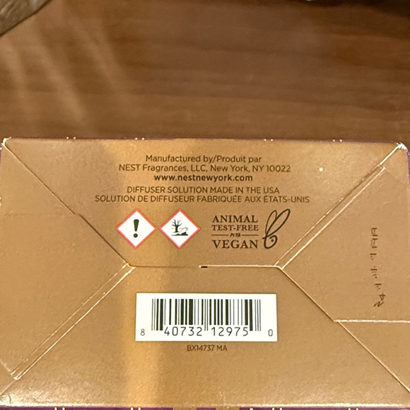 NEST Moroccan Amber Reed Diffuser brand new 5.9 oz - Picture 2 of 2